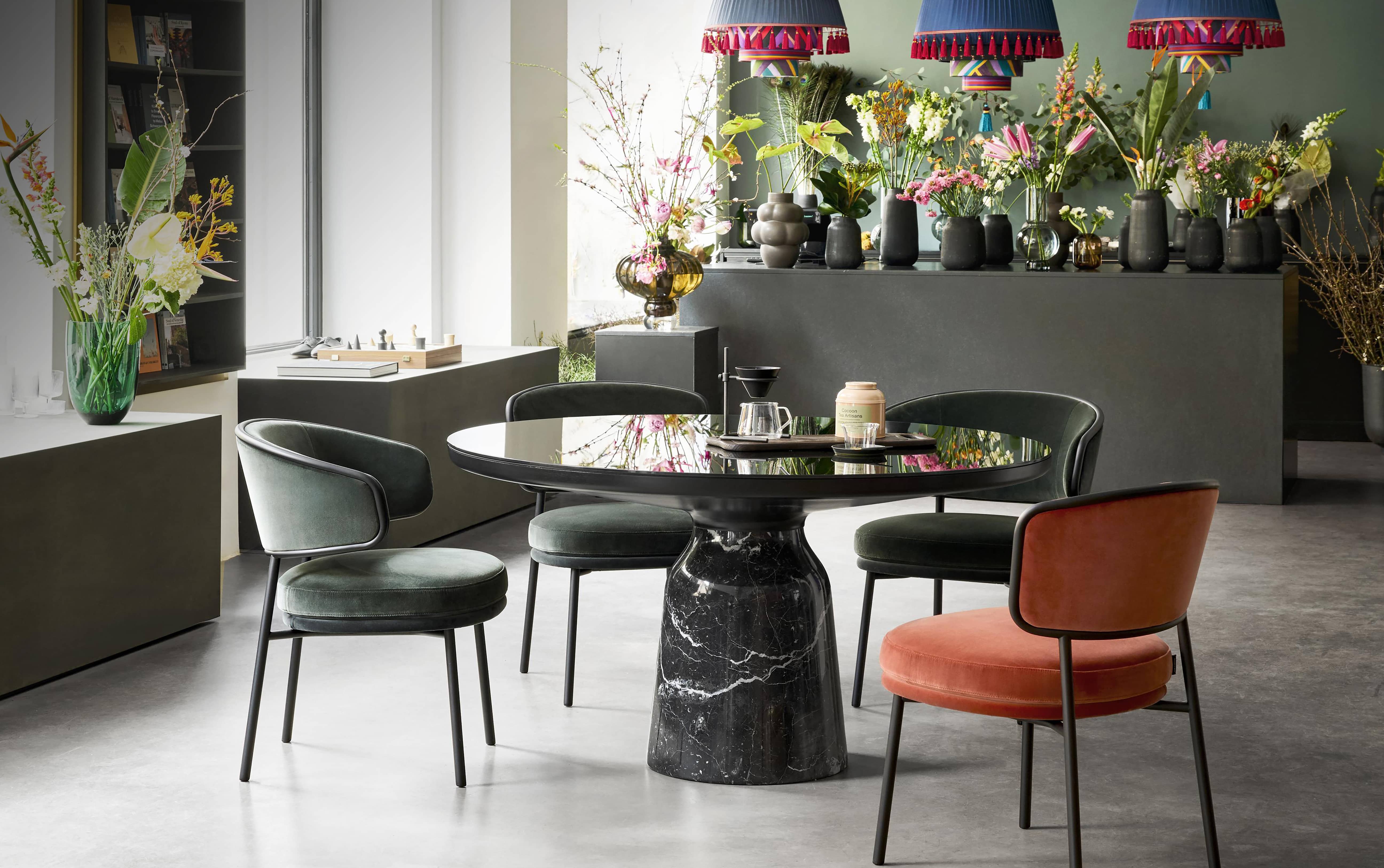 ClassiCon Bell Dining 1